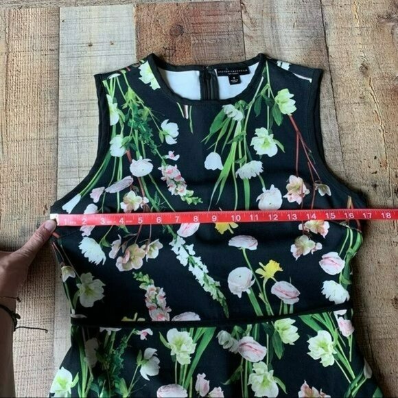 Victoria Beckham target floral sleeveless dress -S - Picture 5 of 8